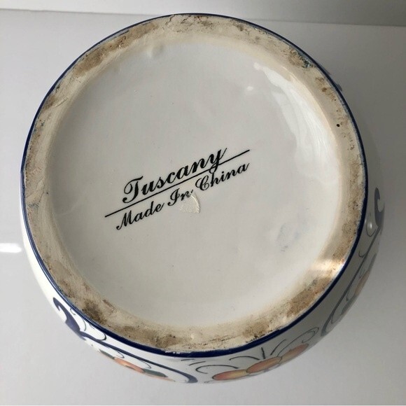 TUSCANY VASE DECORATIVE WITH LID 11.5'' TALL WHITE/BLUE MULTICOLOR MADE IN CHINA - Picture 9 of 9